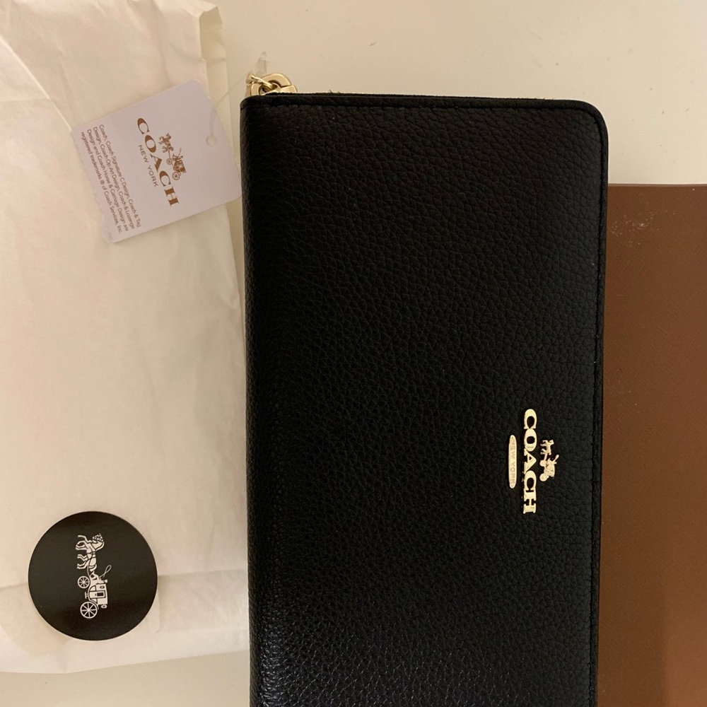 Black Coach Leather Wallet NWT